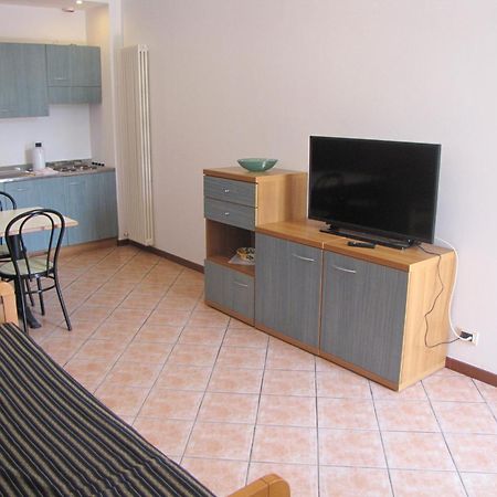 Residence Villa Margherita Бренцоне-суль-Гарда Екстер'єр фото