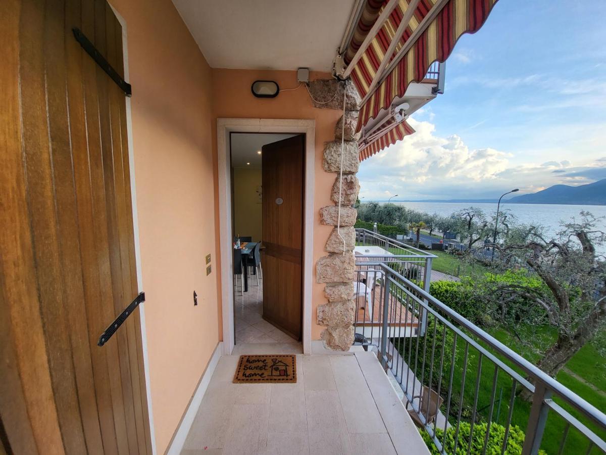 Residence Villa Margherita Бренцоне-суль-Гарда Екстер'єр фото
