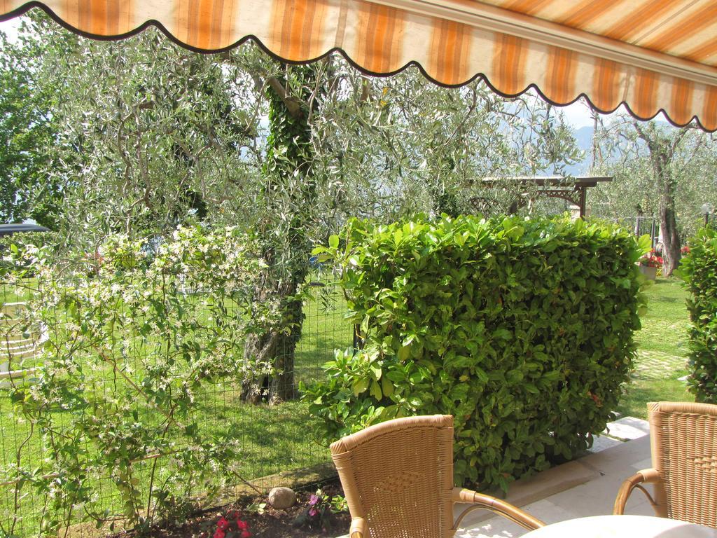 Residence Villa Margherita Бренцоне-суль-Гарда Екстер'єр фото