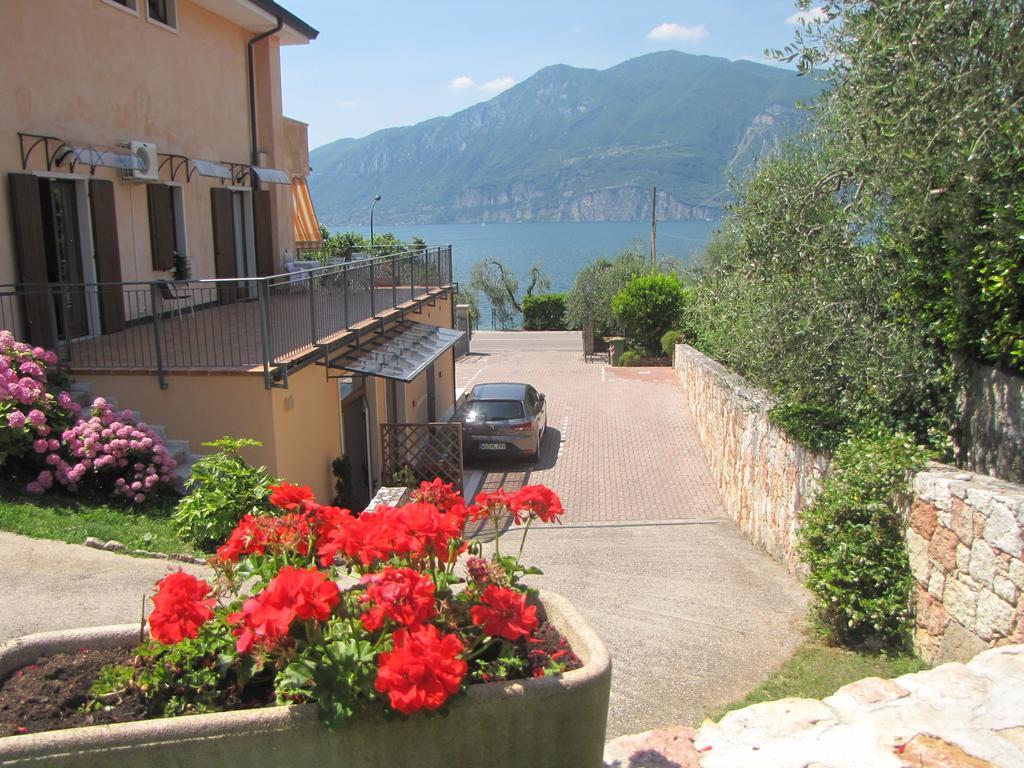 Residence Villa Margherita Бренцоне-суль-Гарда Екстер'єр фото