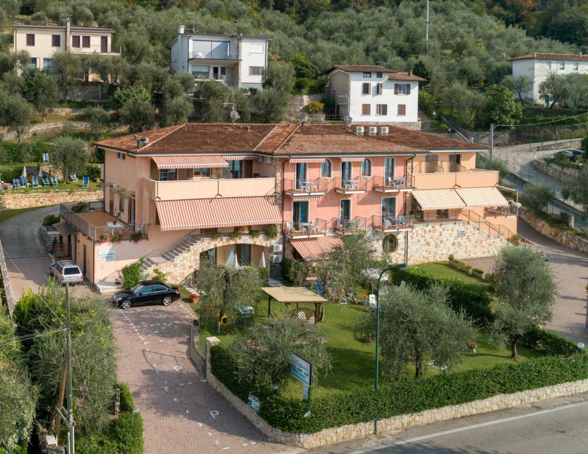 Residence Villa Margherita Бренцоне-суль-Гарда Екстер'єр фото