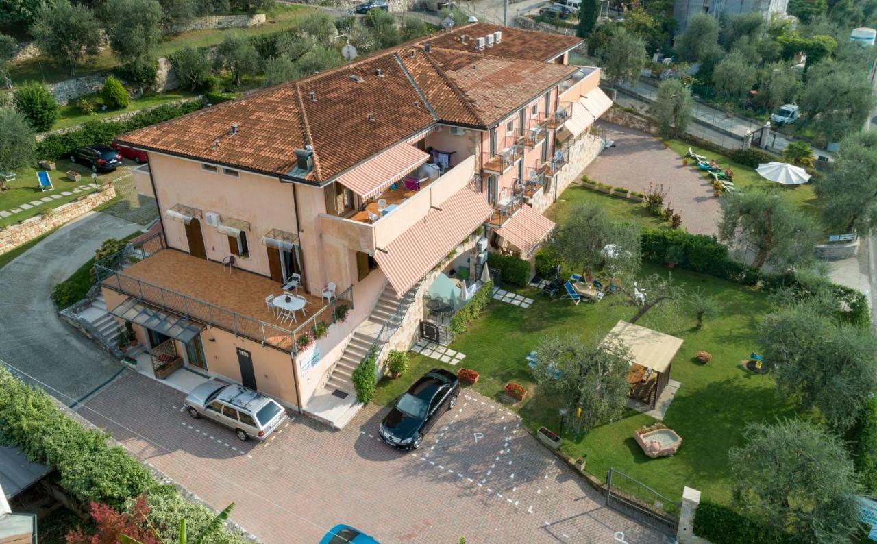 Residence Villa Margherita Бренцоне-суль-Гарда Екстер'єр фото